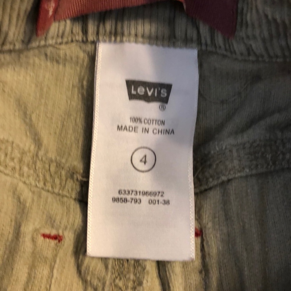 LEVI’S - Picture 5 of 8